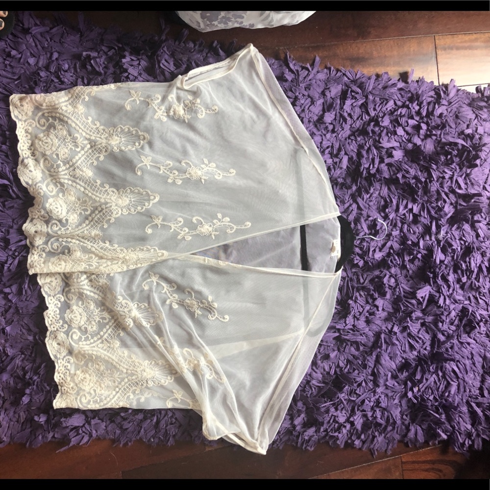 LA Hearts cream sheer kimono s/m